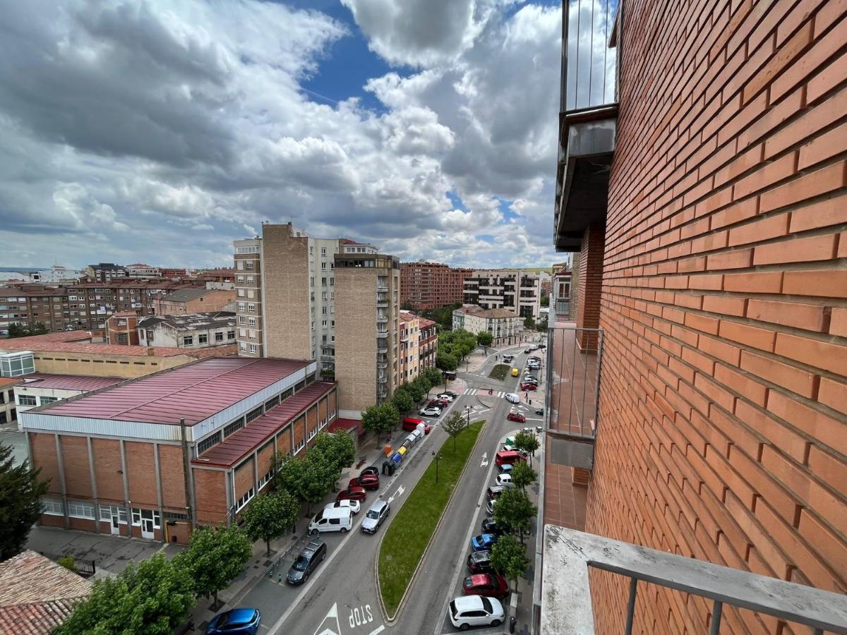 Atuaire Home Gran Apartamento Con Vistas A La Catedral De Бургос Екстер'єр фото