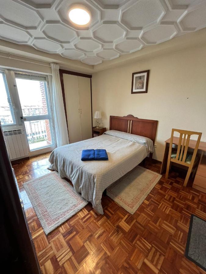 Atuaire Home Gran Apartamento Con Vistas A La Catedral De Бургос Екстер'єр фото